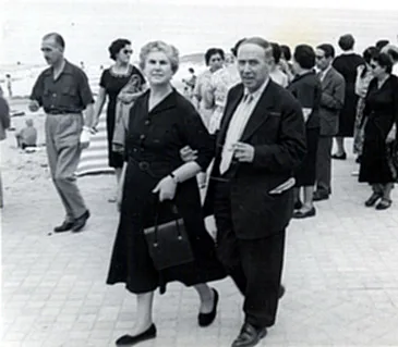 José Salazar con su esposa, Josefa Gomez Orozco.