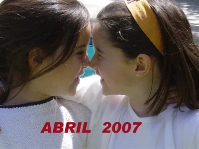 Calendario de abril de 2007